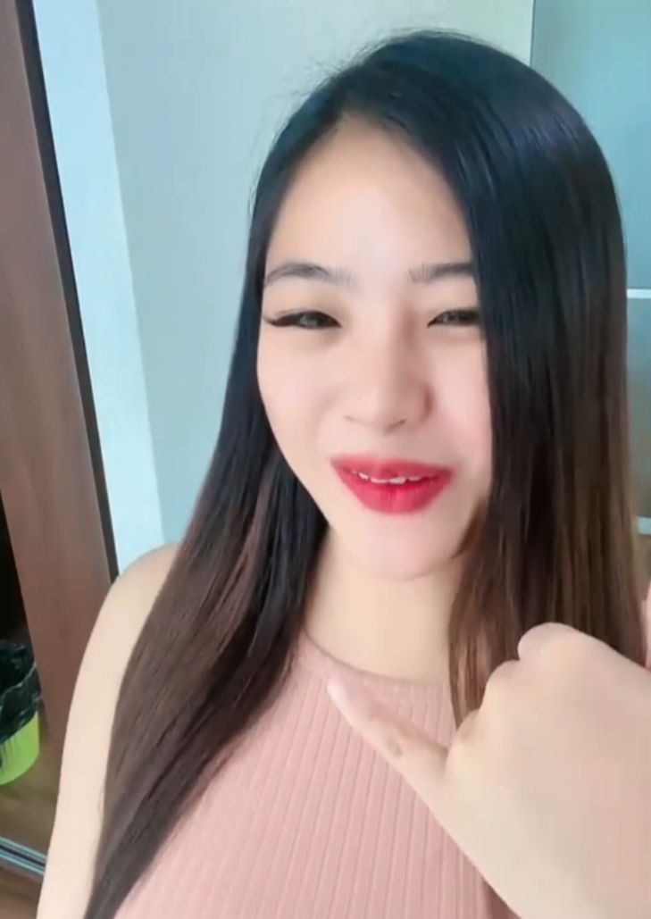 หลุดน้องปอย น่ารักมากกำลังไลฟ์โชว์ของลับ