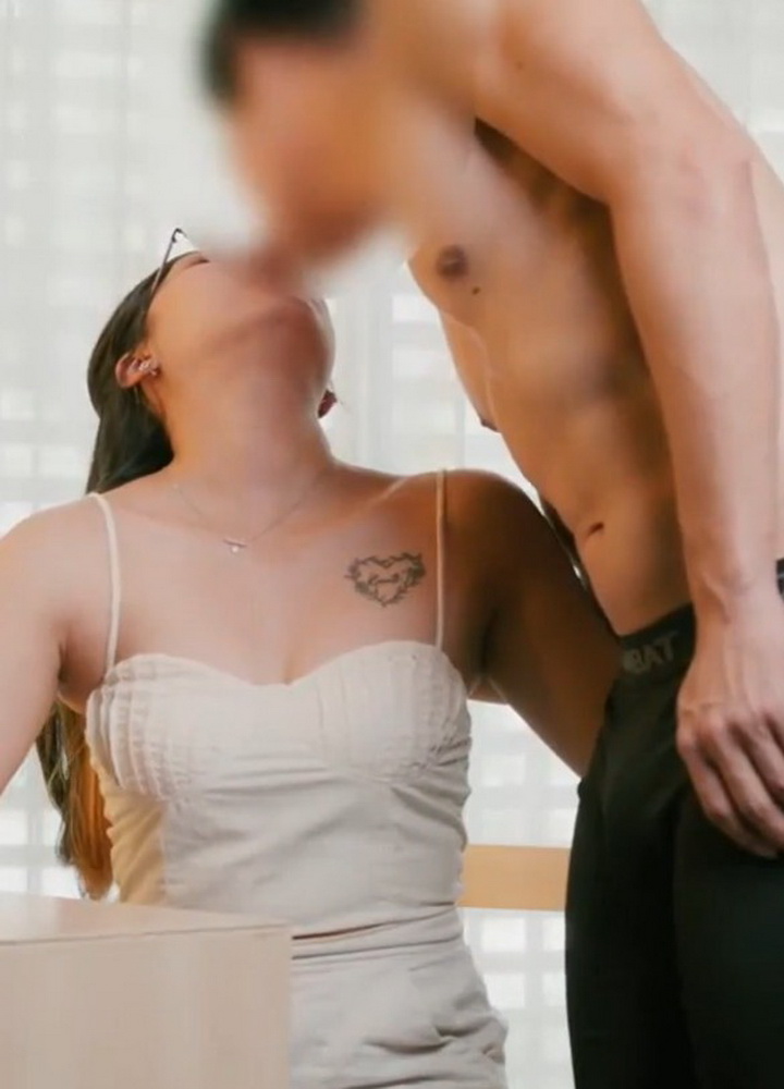 Onlyfans chaitong_yingpeant & mickeemouse สาวแว่นขี้เงี่ยนมาโดนหนุ่มขี้เย็ดจับให้ดูดน้ำควย