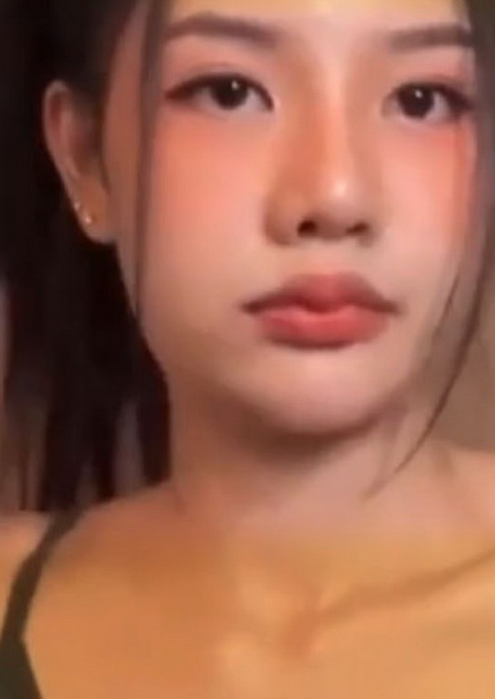 คลิปหลุดลูกหว้า DJ พริตตี้ที่ออกรายการก็มาดิคร้าบ เปิดกลีบหีโชว์