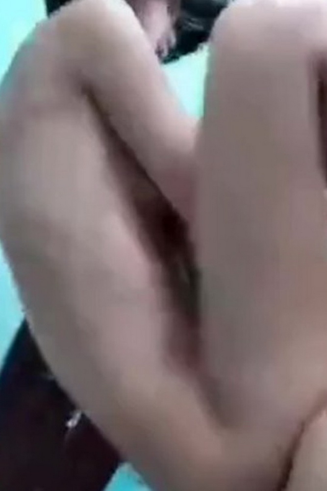 คลิปหลุดนร.ไทยน้องแว่นขี้เงี่ยน อารมณ์ทางเพศรุนแรงลีลาพริ้ว