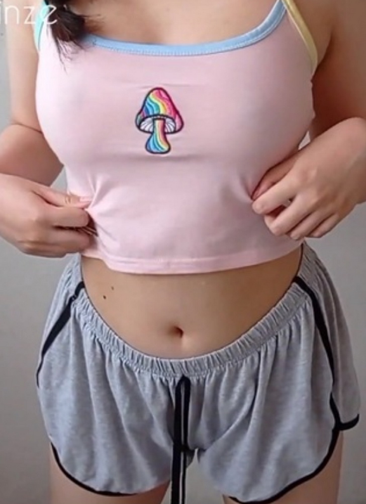 Onlyfans mi_rinze ขาวสุดๆหุ่นอวบน่าเย็ดหัวนมชมพูโดนกระแทก